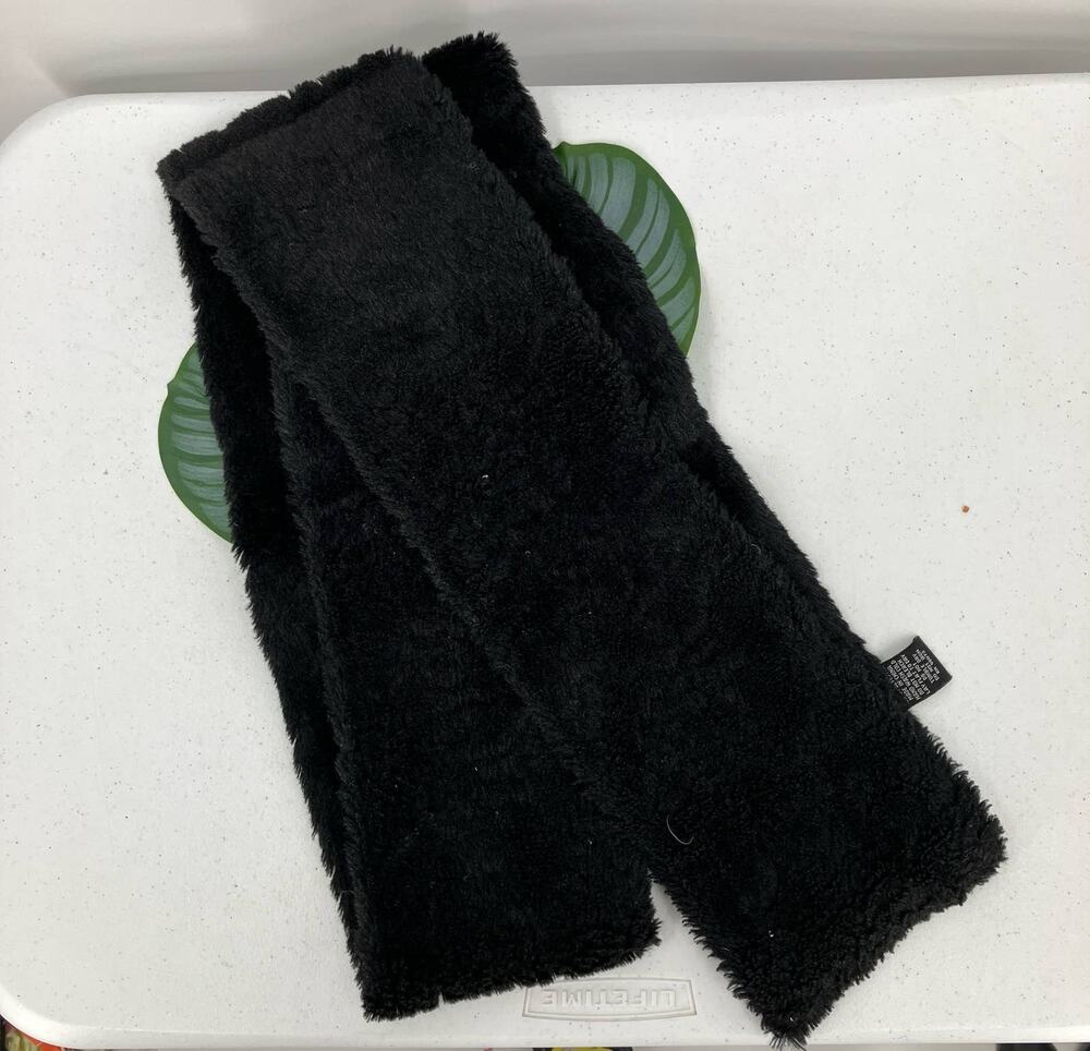 Cejon Black Sequin Accent Faux Fur Skinny Rectangle Winter Youth One Size Scarf
